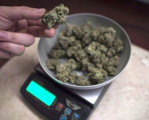 Что будет за 200 грамм марихуаны статья в газету по наркотикам